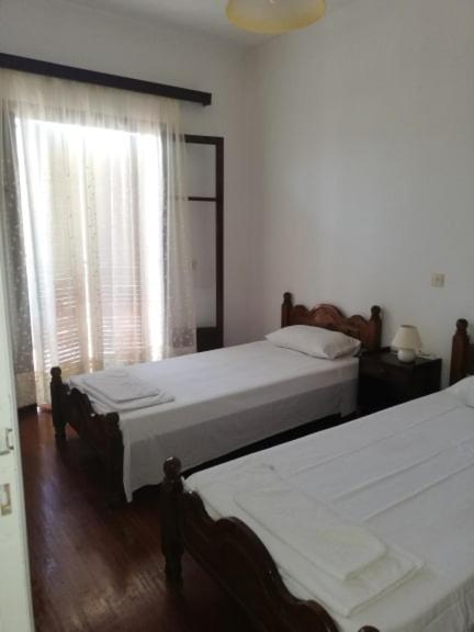 Dimitrakis Apartments Kassiopi Bagian luar foto