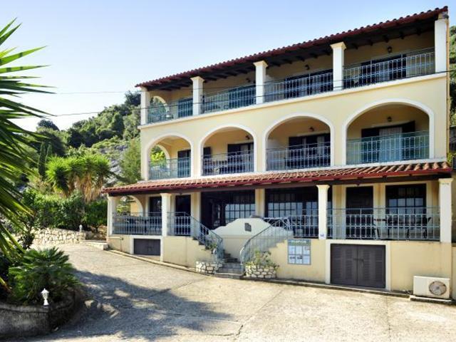 Dimitrakis Apartments Kassiopi Bagian luar foto