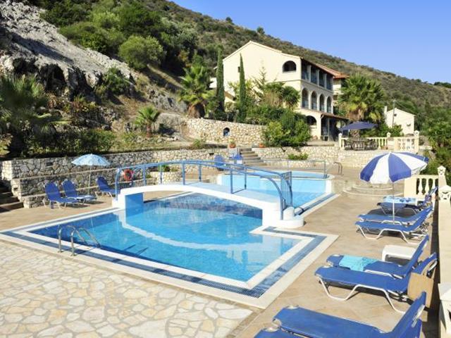 Dimitrakis Apartments Kassiopi Bagian luar foto